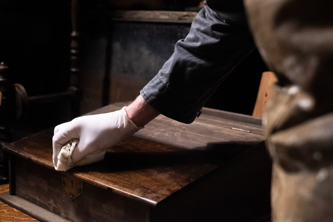 Rob demonstrating traditional techniques